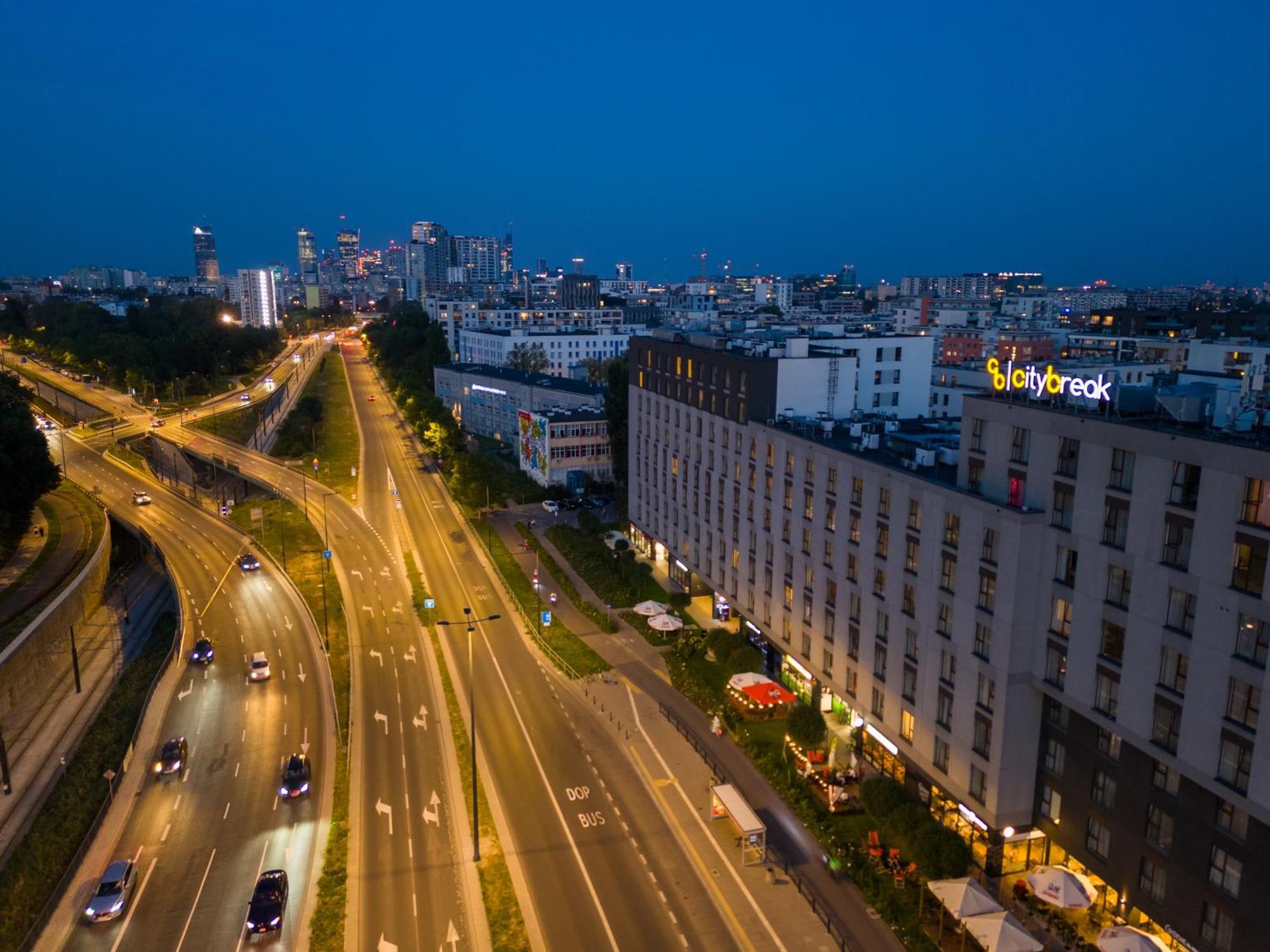 City Break Wolska Aparthotel Warsaw Exterior photo